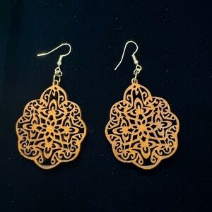 Handmade wooden boho-chic earrings